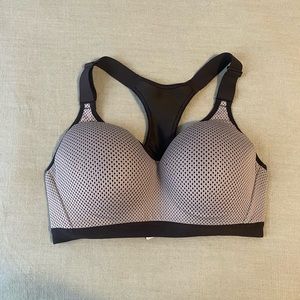 Victoria Sport High Impact Sports Bra